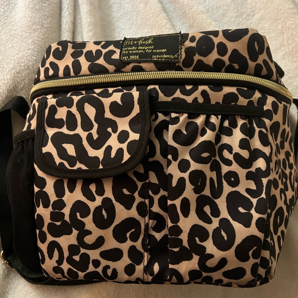 Fit and Fresh Leopard Print lunch Bag